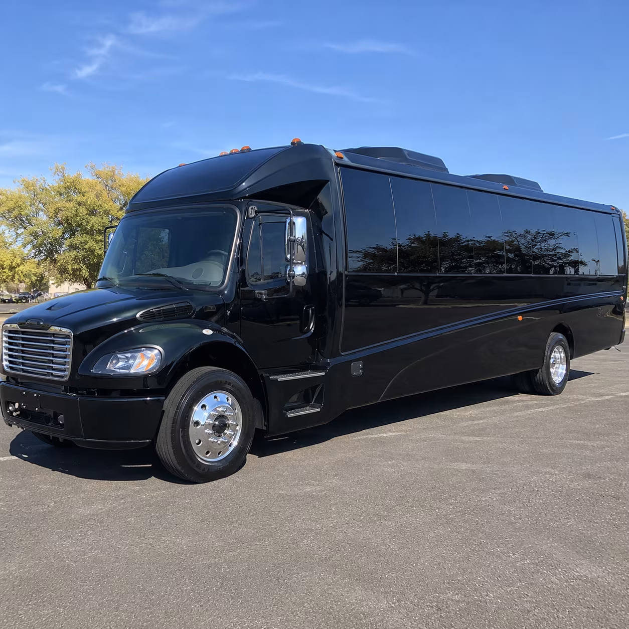 avondale 25 passenger minibus
