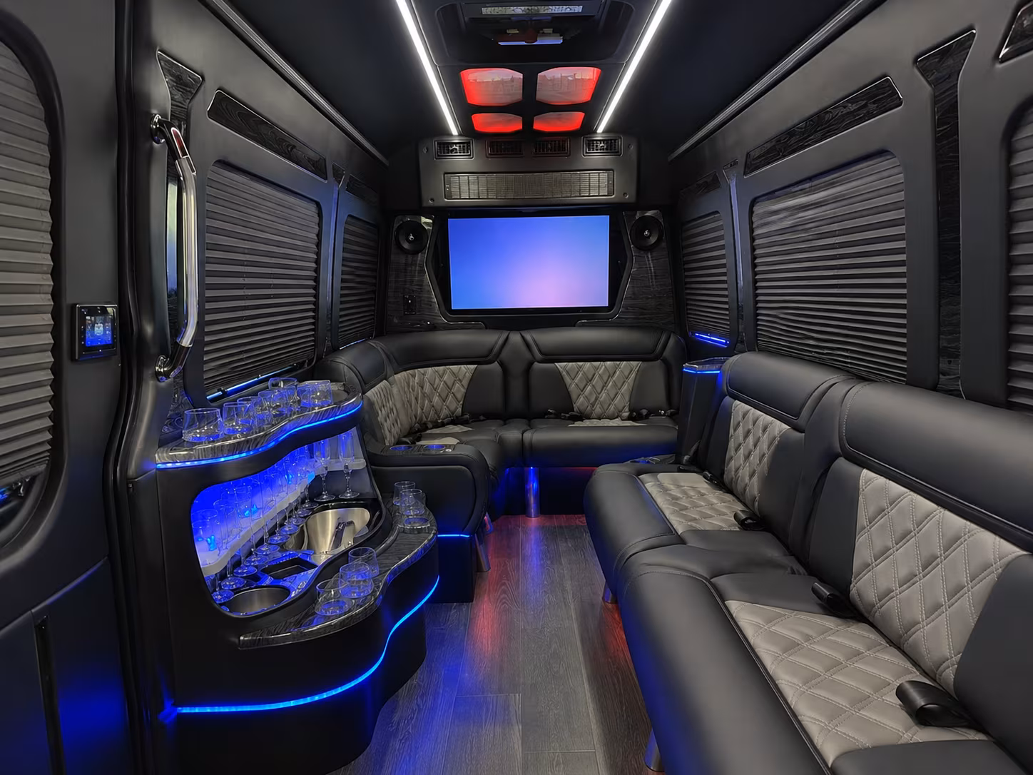 bus rentals for corporate sporting events and team outings in the west valley