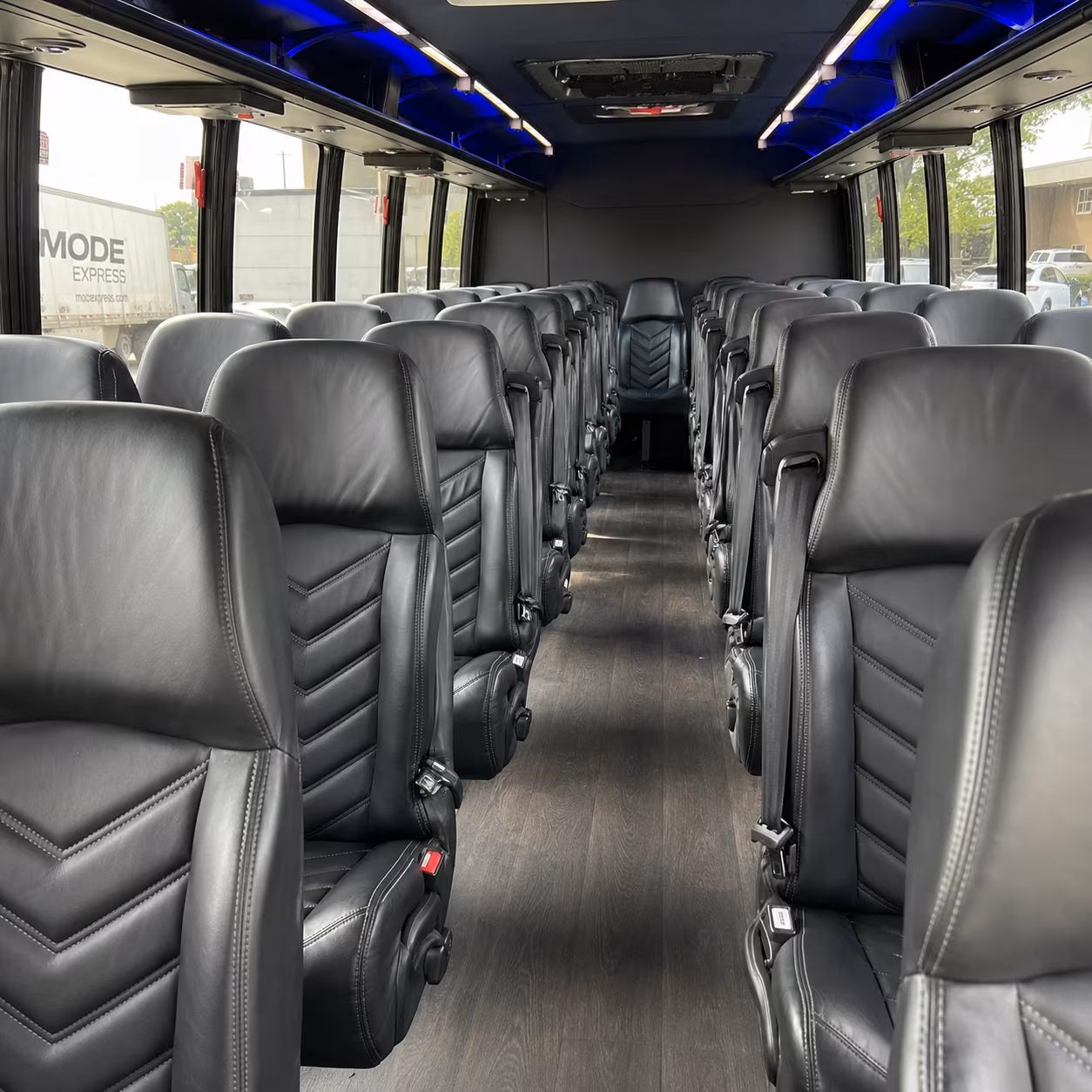 does the day of the week or the date change what a bus rental costs in avondale