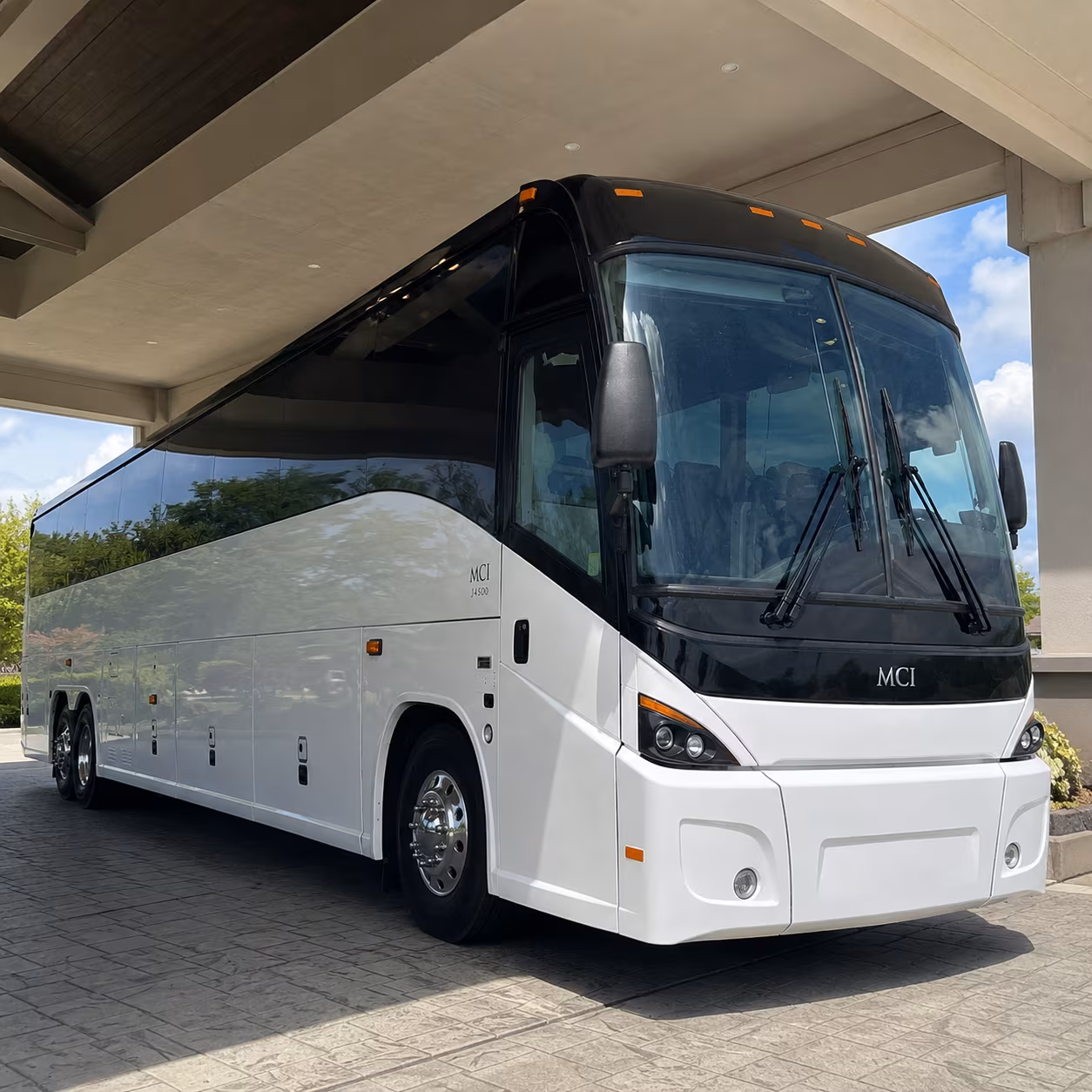 phoenix sky harbor international airport phx charter bus rentals airport transfers