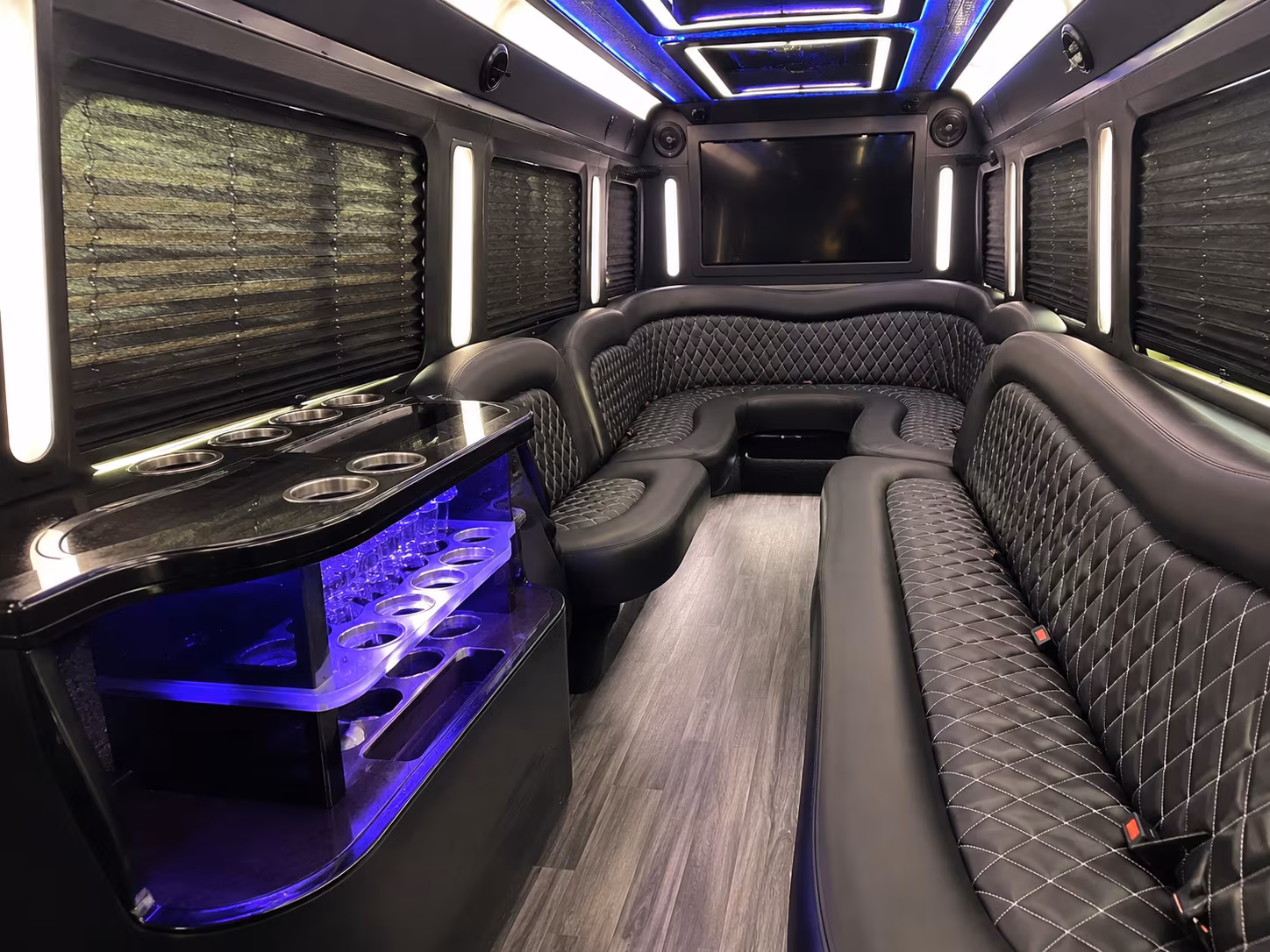 quincea n era sweet 16 party bus rental