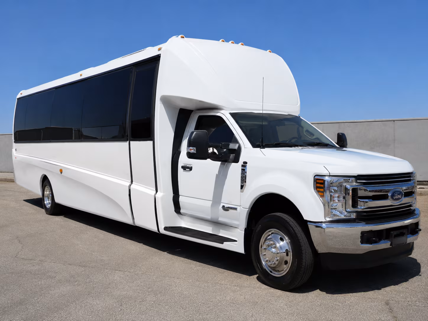 school field trip and group event buses in avondale