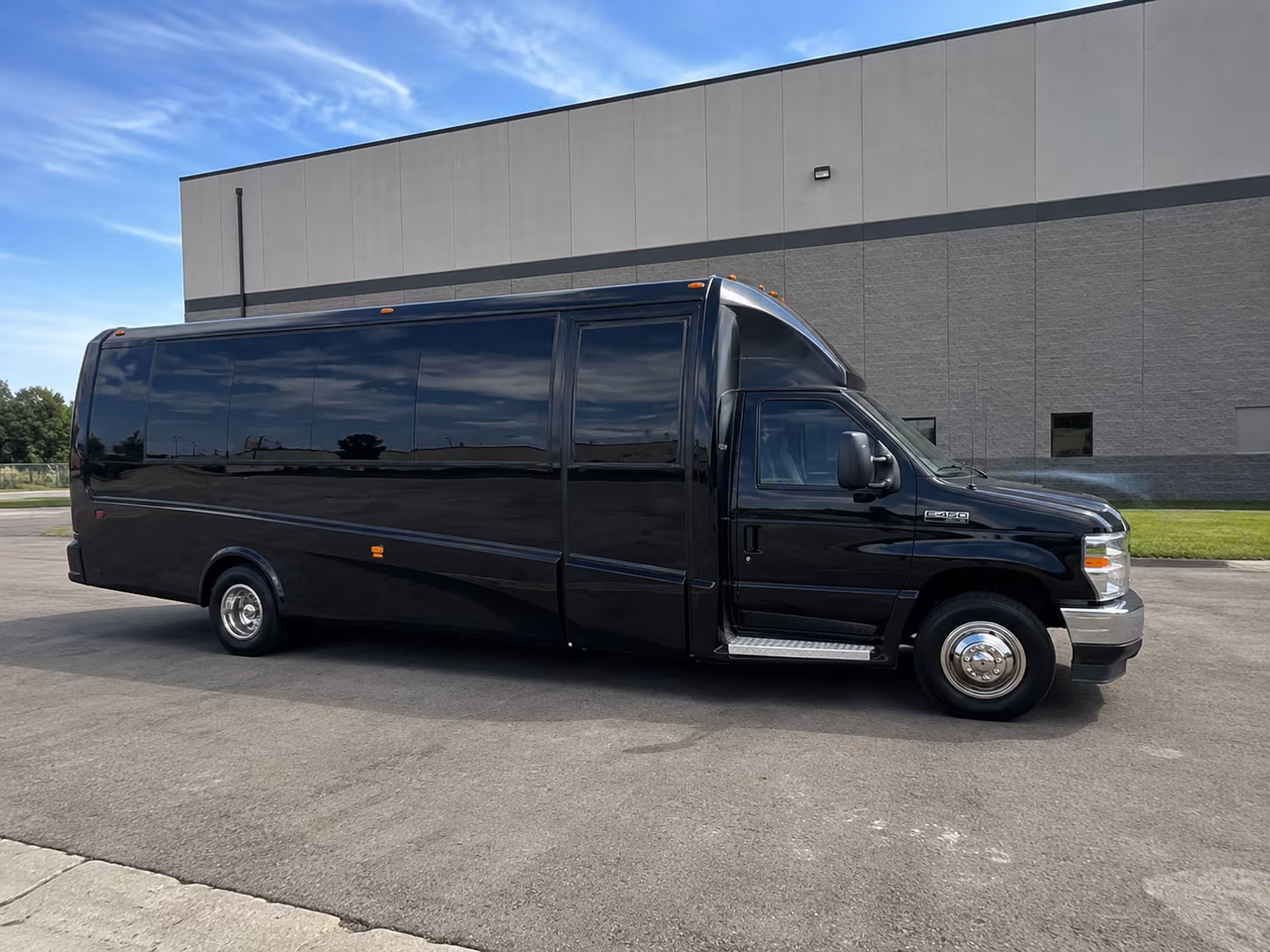 shuttle buses to tempe s live music scene from avondale